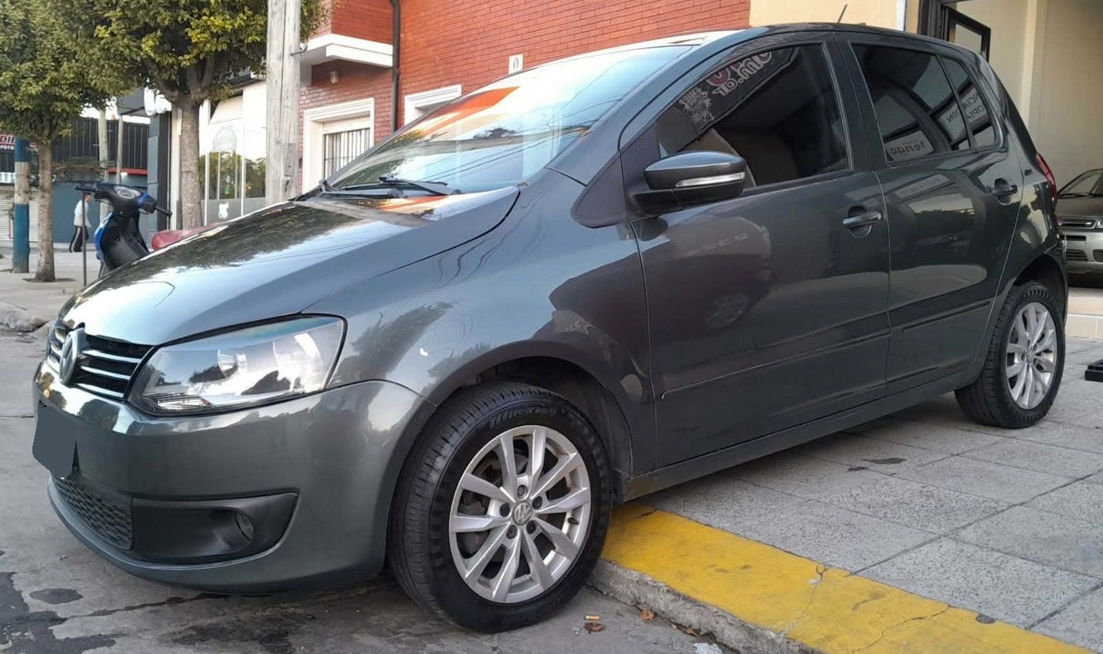 Volkswagen FOX HIGHLINE 2014